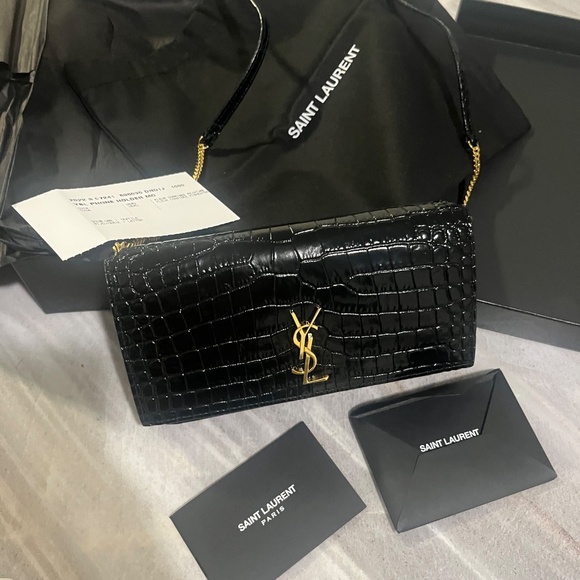 Cassandre Phone Holder with Strap in Shiny Crocodile-Embossed Leather - Picture 4 of 7